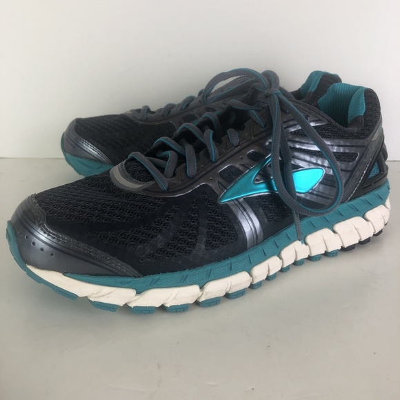 brooks ariel 16